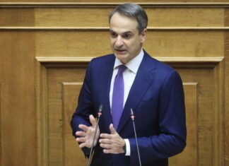 mitsotakis vouli