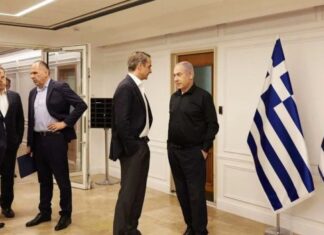 mitsotakis netaniaxou sinantisi