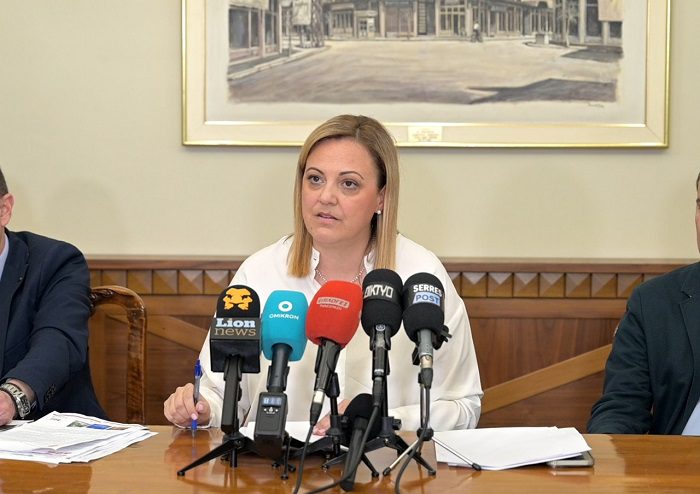varvara mitliaga apantisi led dimos serron