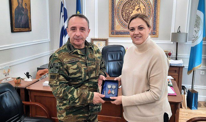 mitliagka episkepsi 1hs stratias dio