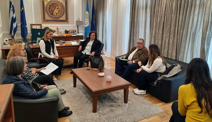 xatzivasileiou mitliagka stegi gia kakopoihmenes ginaikes dio